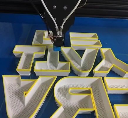 Processus de formage FDM Machine d'impression 3D pour les lettres de signalisation de l'industrie de la publicité
