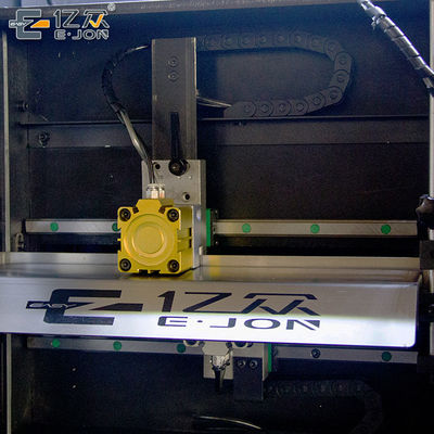 Machine de pliage en 3D de lettres métalliques S13 avec système de pliage alternatif à double lame