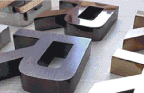 3D Signage Trimcap Machine de flexion de lettres de canal avec système de fente de coupe à plan