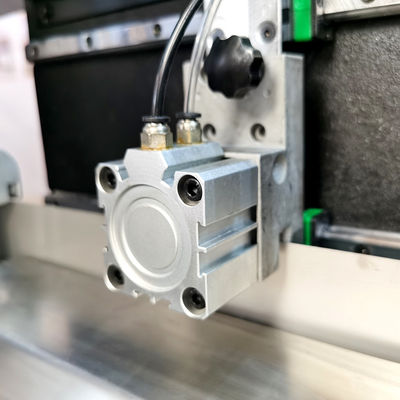 Testeur de lettres en aluminium pour la fabrication de panneaux au néon 3D