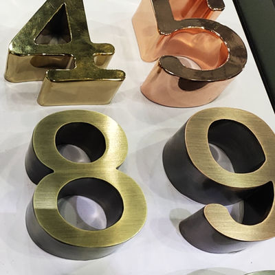 Facile à utiliser 3D Machine de flexion de lettres de canal métallique pour l'éclairage des panneaux publicitaires