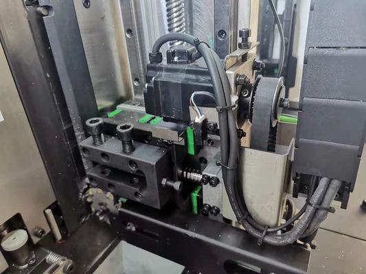 Machine automatique de pliage et de flangage de plaques d'aluminium en acier inoxydable
