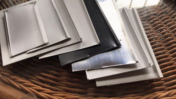 Machine à plier les lettres en aluminium avec alimentation et capacité de pliage automatiques