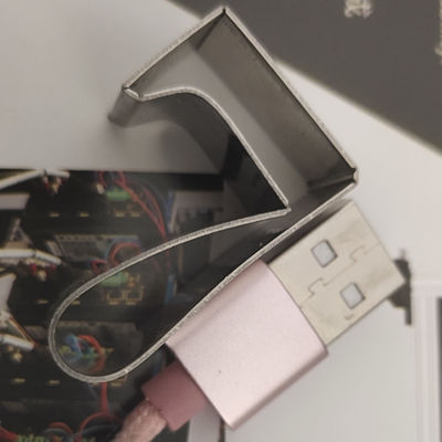 R6 Min.Ange de pliage Machine à plier les métaux CNC pour la production de lettres de chaînes publicitaires