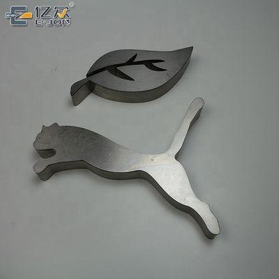1410*780*1500mm Taille du colis Y13L 3D Éclairage LED Canaux
