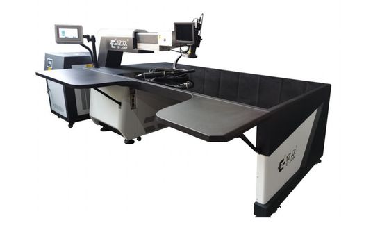 Soudage à la table de 500w avec machine de soudage au laser en acier inoxydable